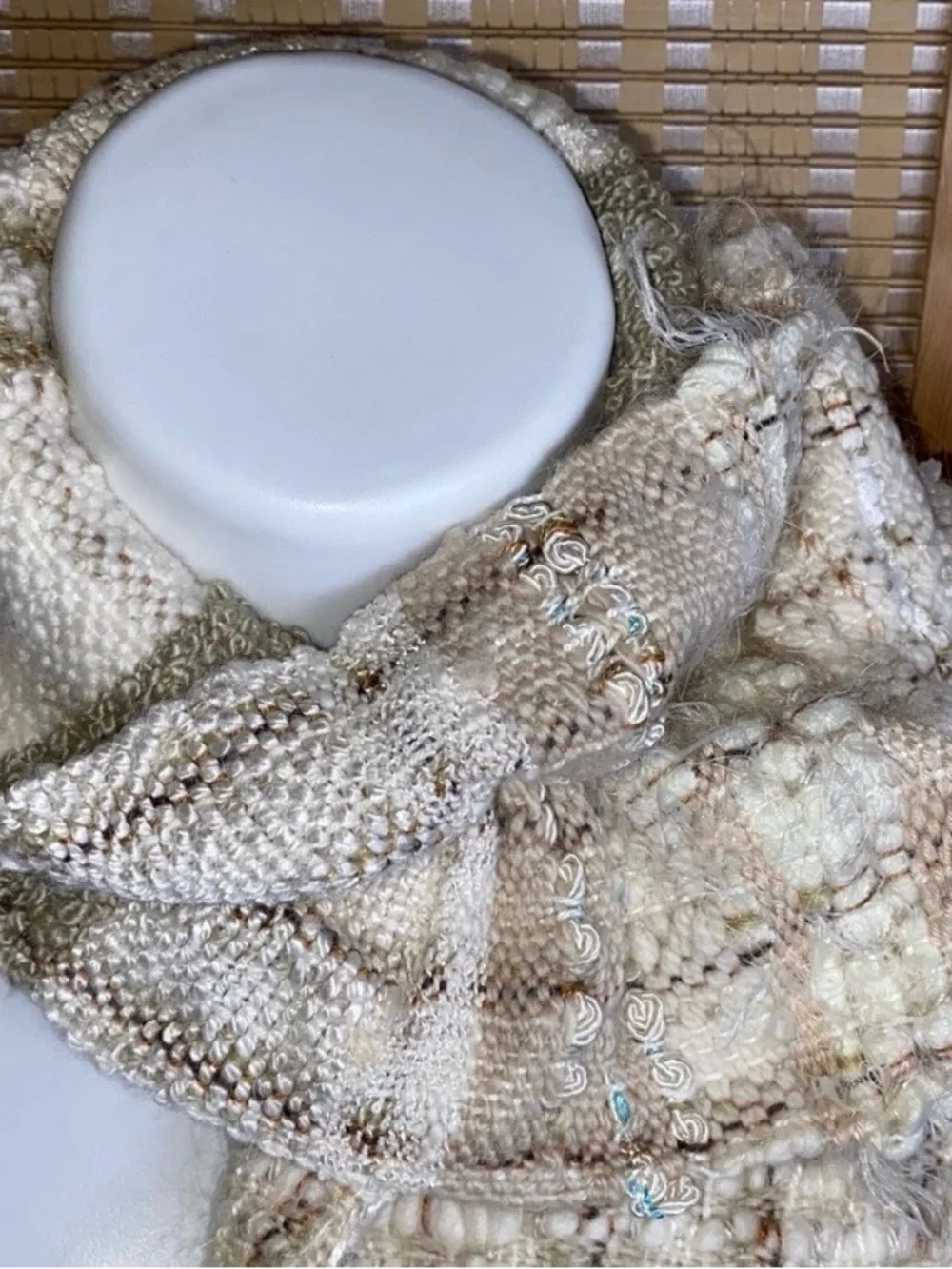 Nangellini Handmade Ruffled With Fringe Buttons Knit Scarf Neutral Colors